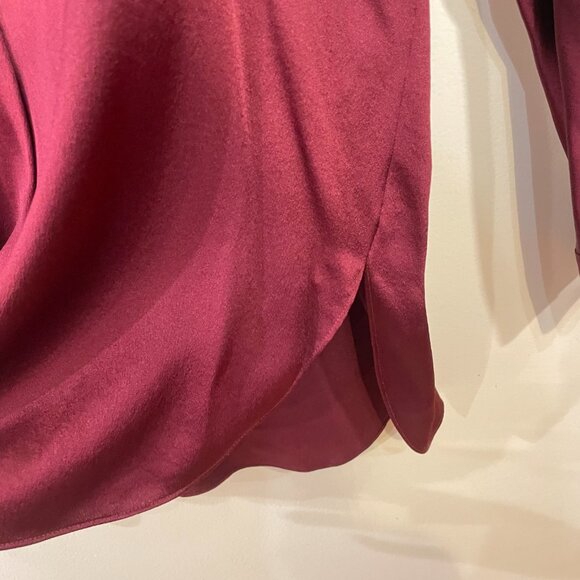 Last Chance! New Vince 100% Silk Split Neck Blouse Burgundy XS $325 - Picture 4 of 6